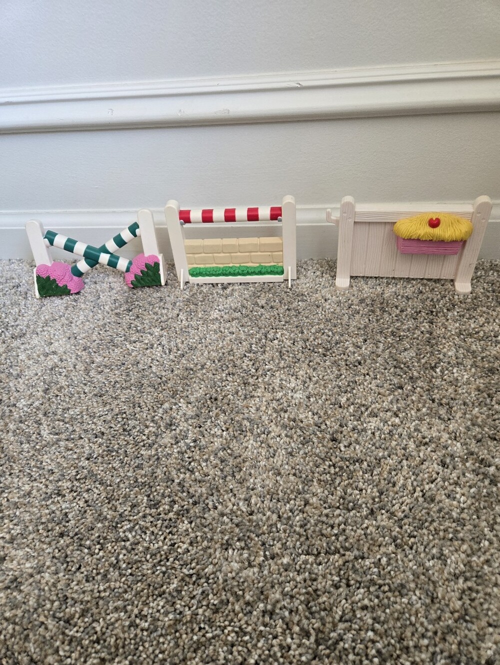 Fisher Price Loving Family Horse jumping accessories - 3 total